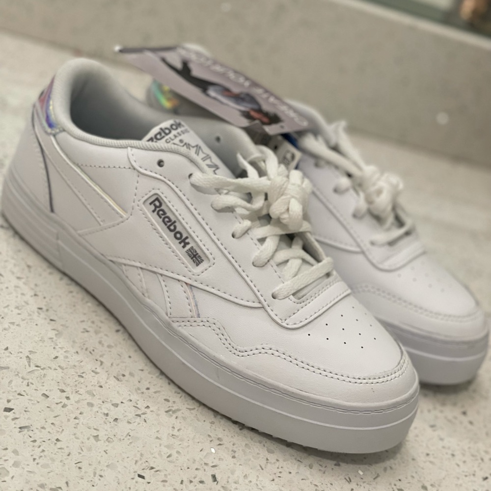 Reebok Club Memt Bold